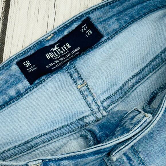 Hollister Factory Distressed Ultra High Rise Jeans Size 5 Regular - Picture 2 of 3